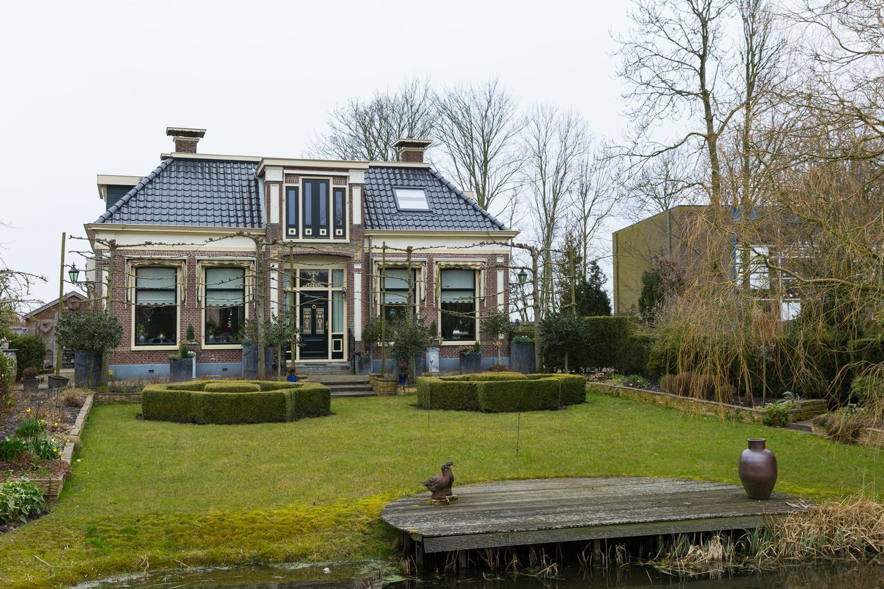 Het Schoolhuis Bed and Breakfast Ferwerd Esterno foto